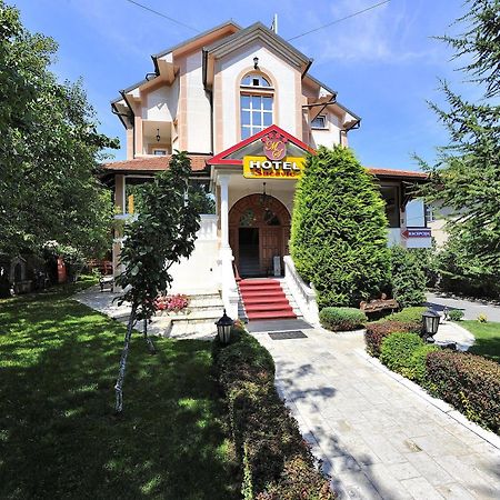 Hotel Sucevic Garni ベオグラード エクステリア 写真