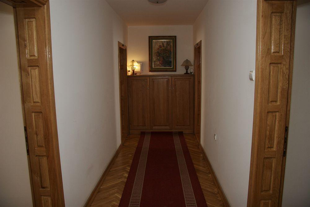 Hotel Sucevic Garni ベオグラード エクステリア 写真