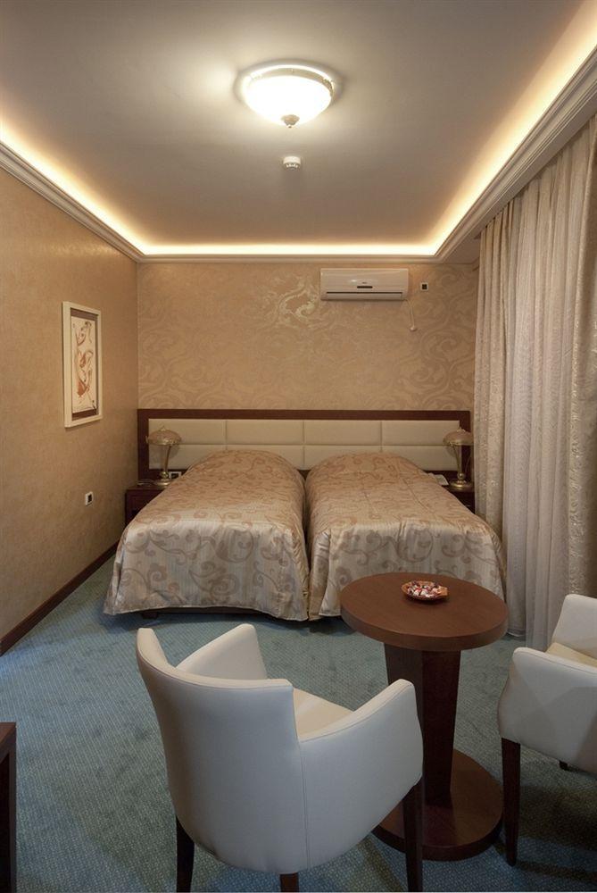 Hotel Sucevic Garni ベオグラード エクステリア 写真