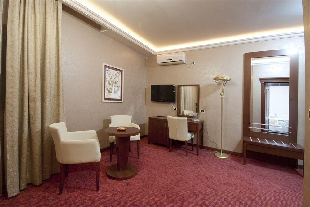 Hotel Sucevic Garni ベオグラード エクステリア 写真